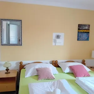 D,apartman' Ulica Pusca 51, 51513 Omišalj